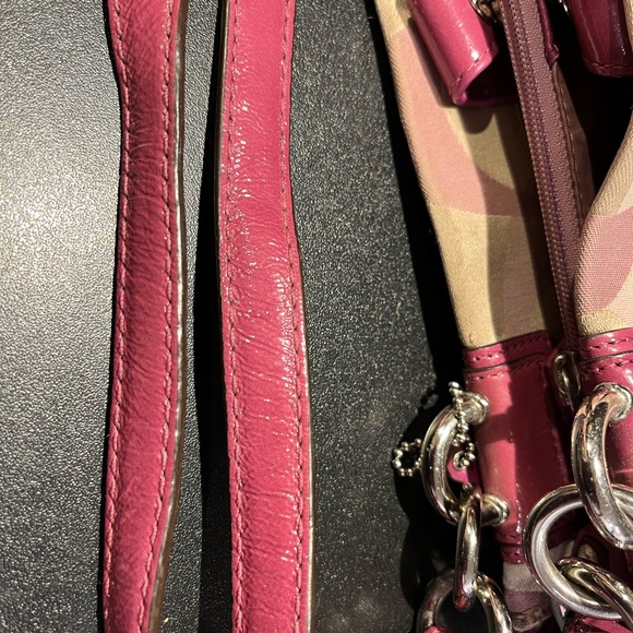 Coach Berry Satchel Tote Bag C Logo Purple Patent Leather - Picture 11 of 11